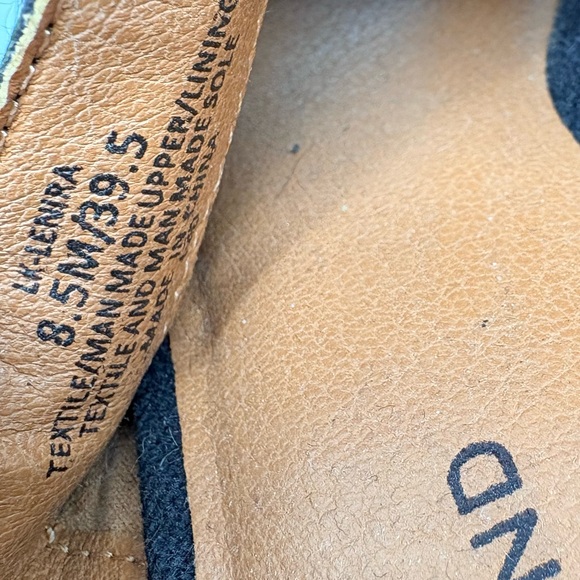 Lucky Brand Lenira Slide Sandals in Black Popcorn - Picture 6 of 7